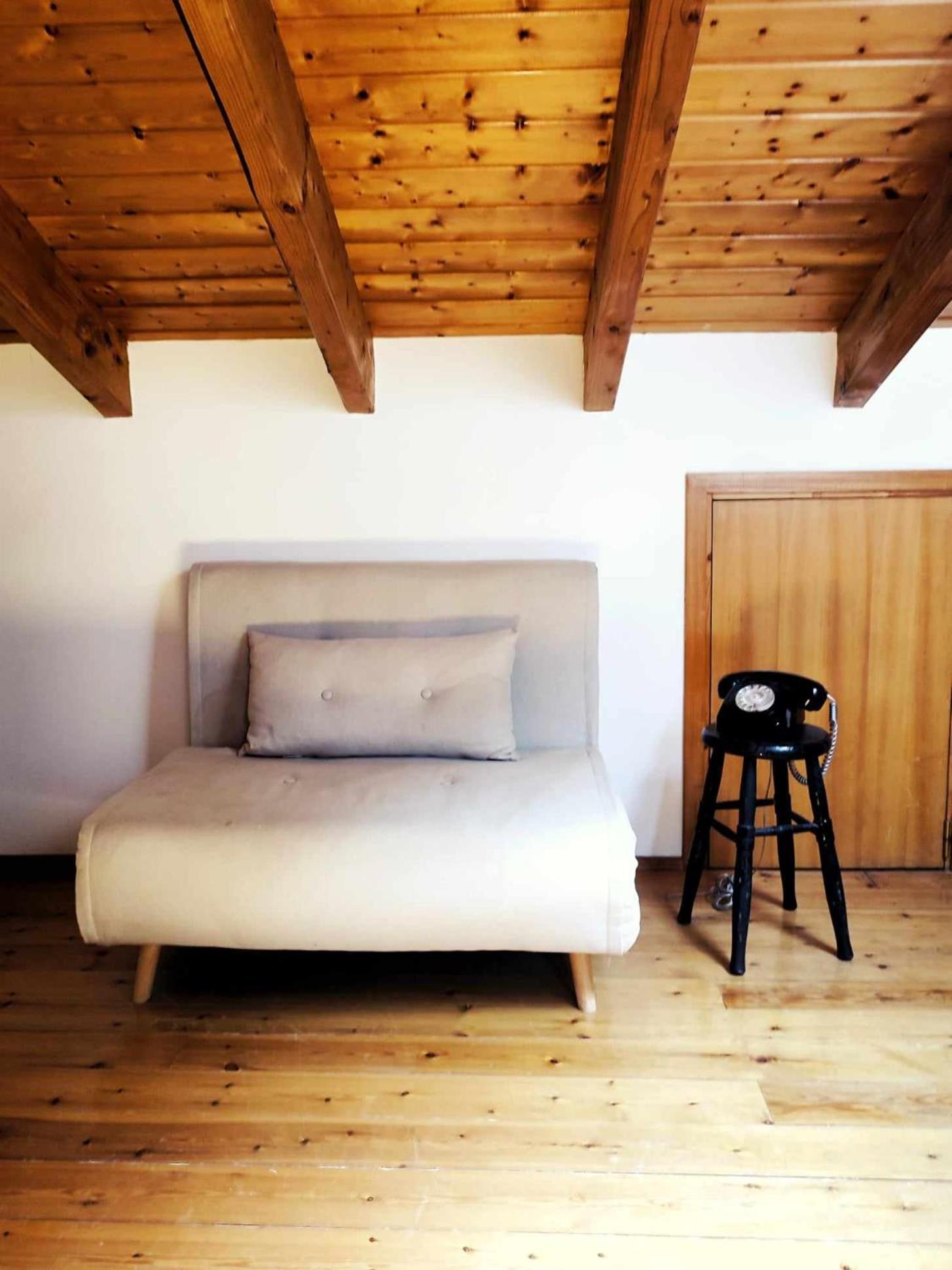 Homestay Attic Private Bedroom อัลเจซูร์ ภายนอก รูปภาพ